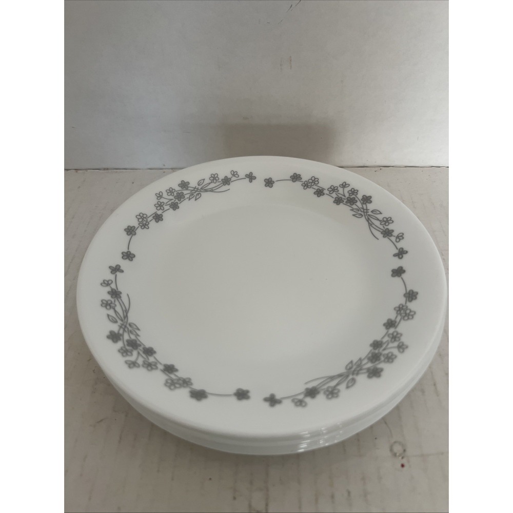 Corelle County Cottage Vitrelle Dinnerware 8 Bread Butter, Dessert Plates 6 1/2